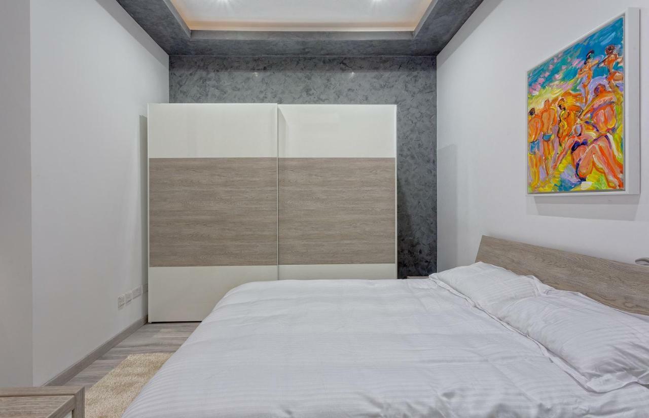 Stylish 3Br Apartment, Fantastic Location In Sliema Exterior photo